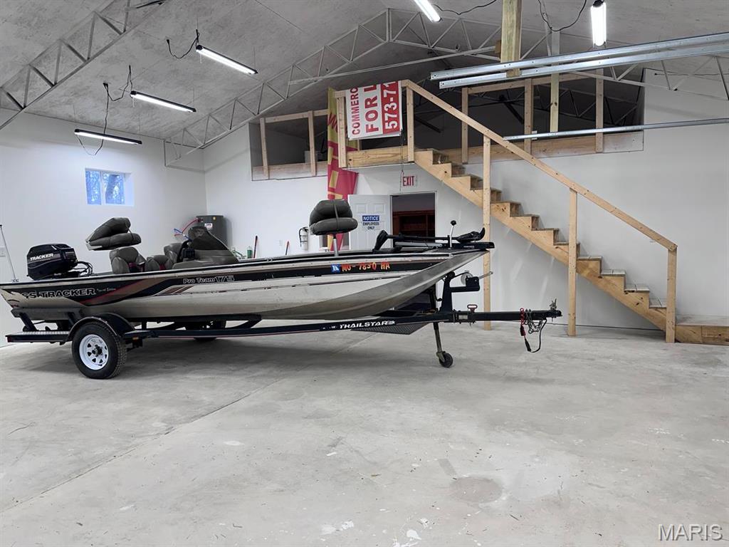 s - Commercial Sale