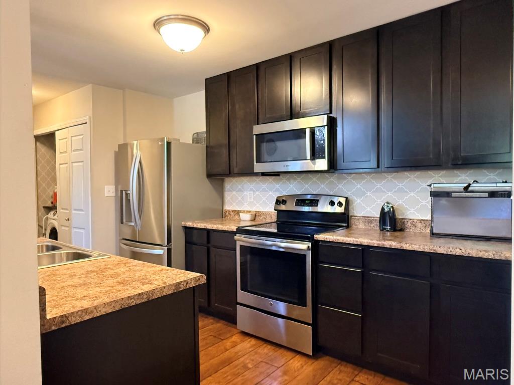 Colonial Green - Residential