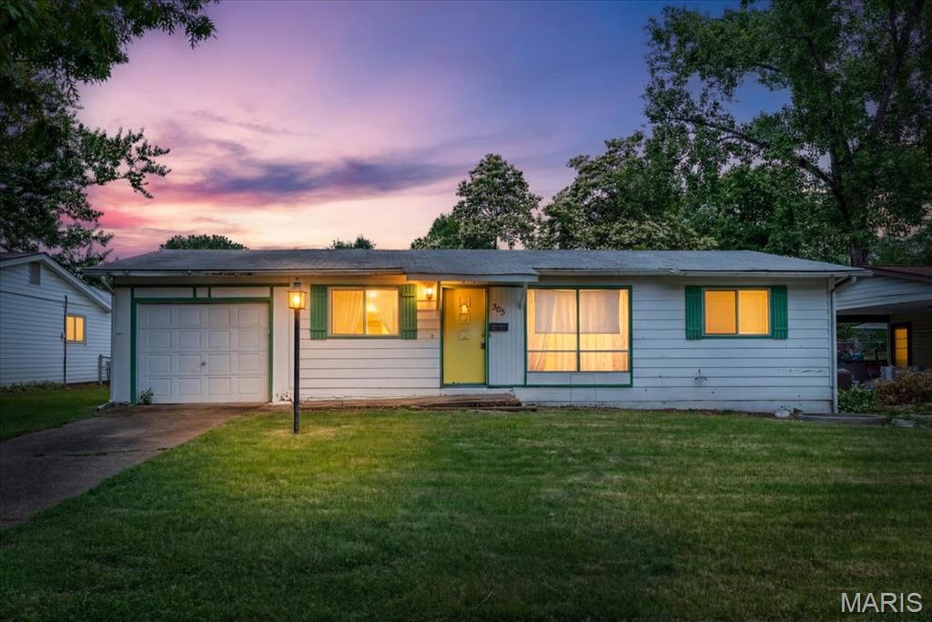 Property is being sold as is. Seller to do no inspections or repairs. Please use a special sales contract and no inspection riders will be accepted. Buyers must close at Investors Title. Utilities are on.  Owner is a licensed real estate broker, state of Missouri.