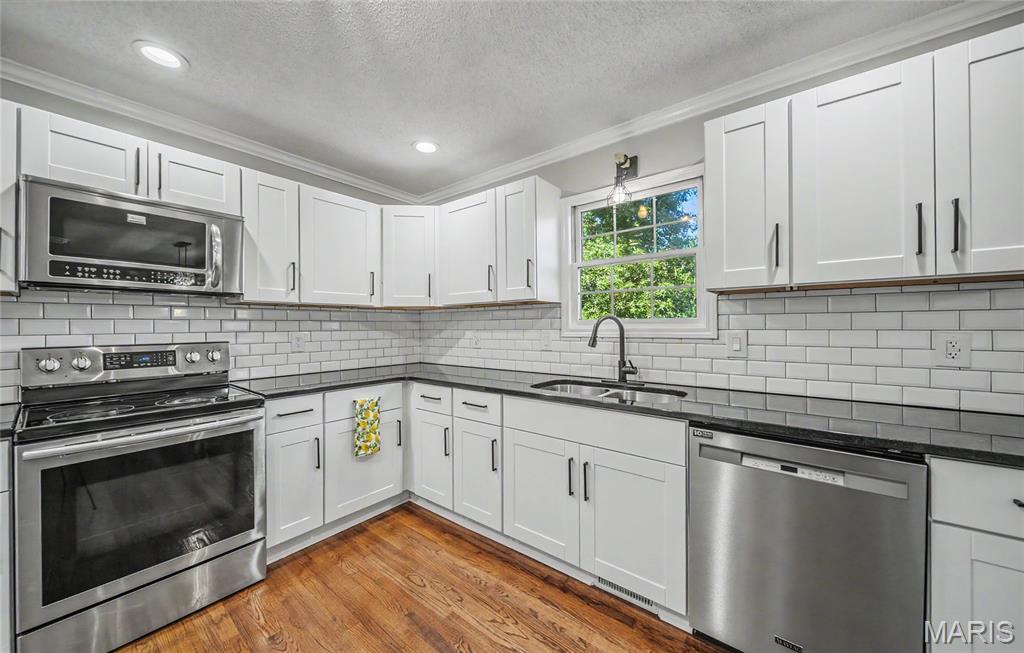 Sleepy Hollow Estates - Residential