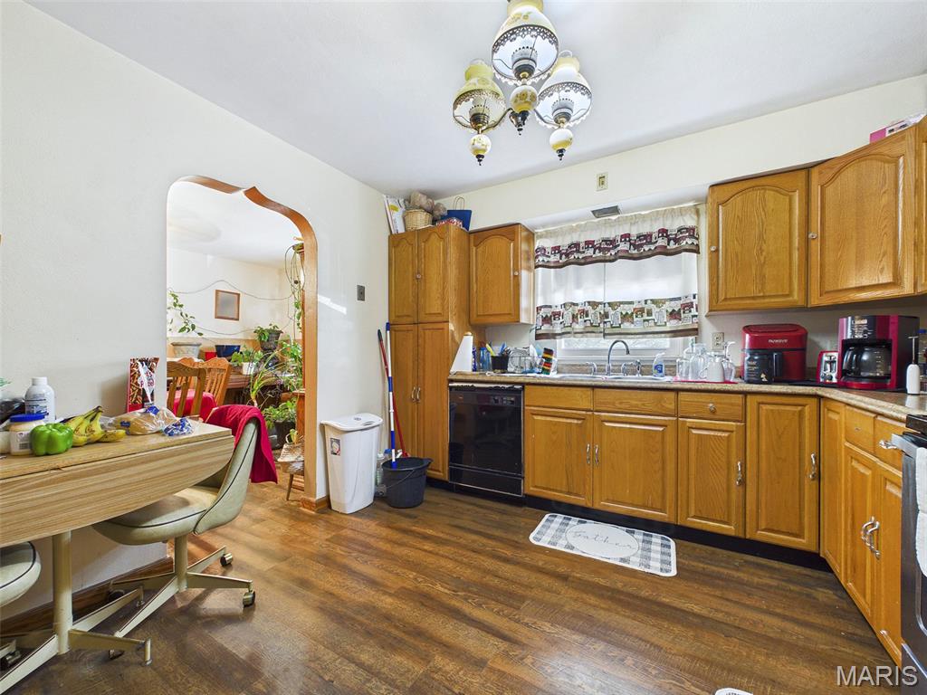 Engels Sub - Residential