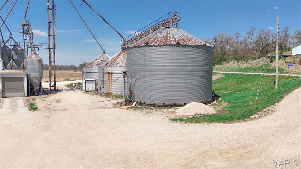Not in a subdivision - Commercial Sale