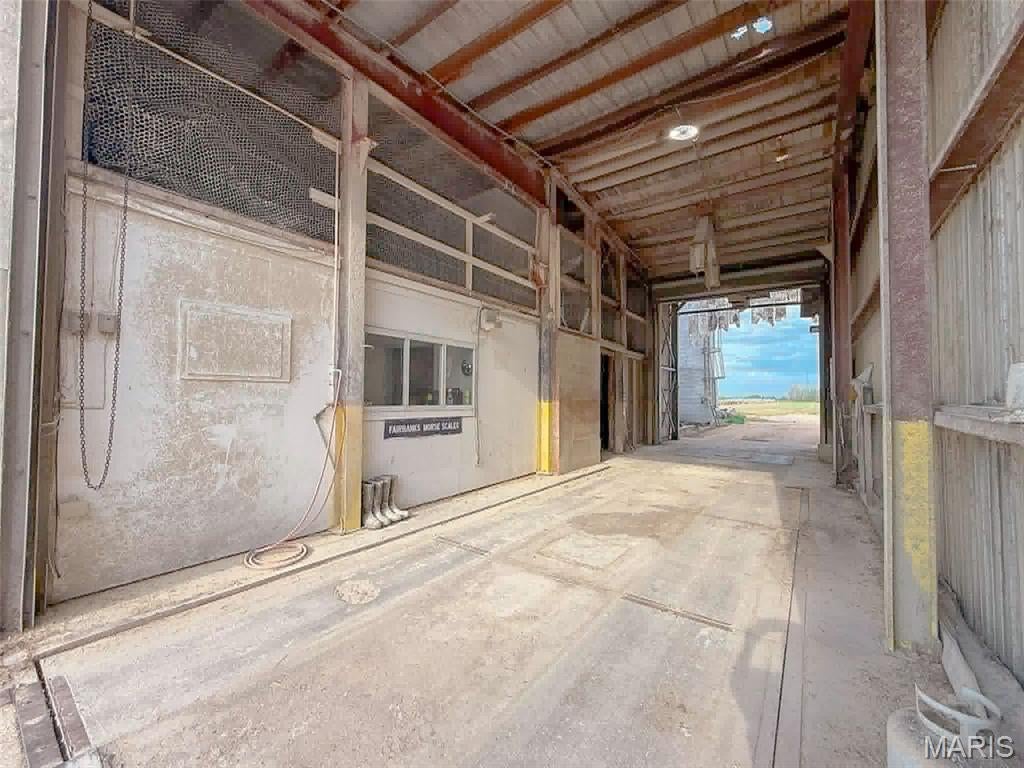 Not in a subdivision - Commercial Sale