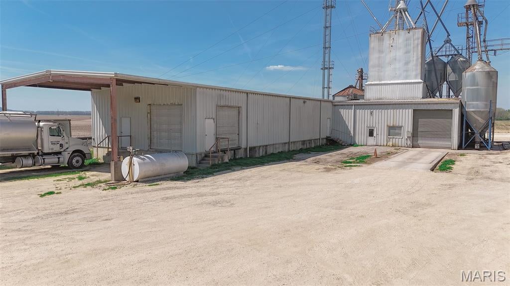 Not in a subdivision - Commercial Sale