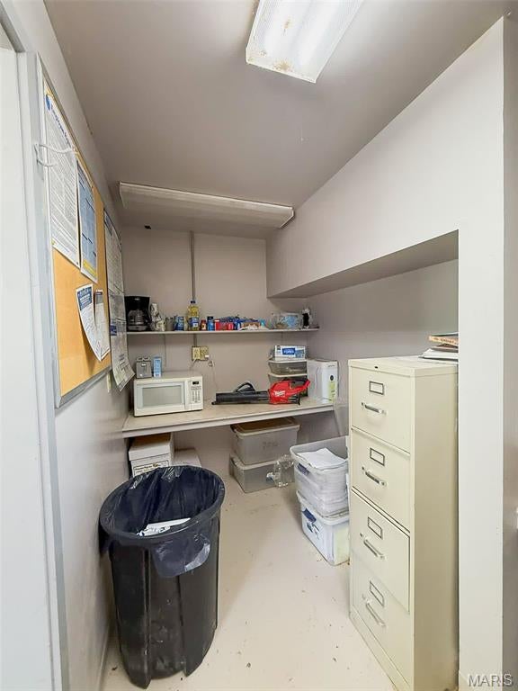 Not in a subdivision - Commercial Sale