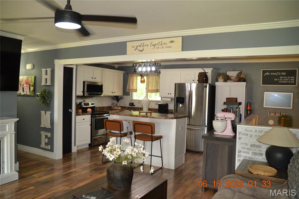 Farmington Mdws 1 - Residential