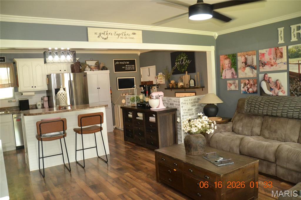 Farmington Mdws 1 - Residential