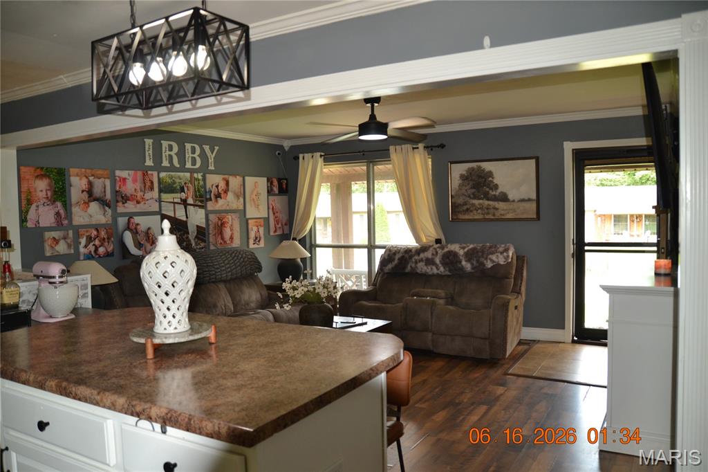 Farmington Mdws 1 - Residential
