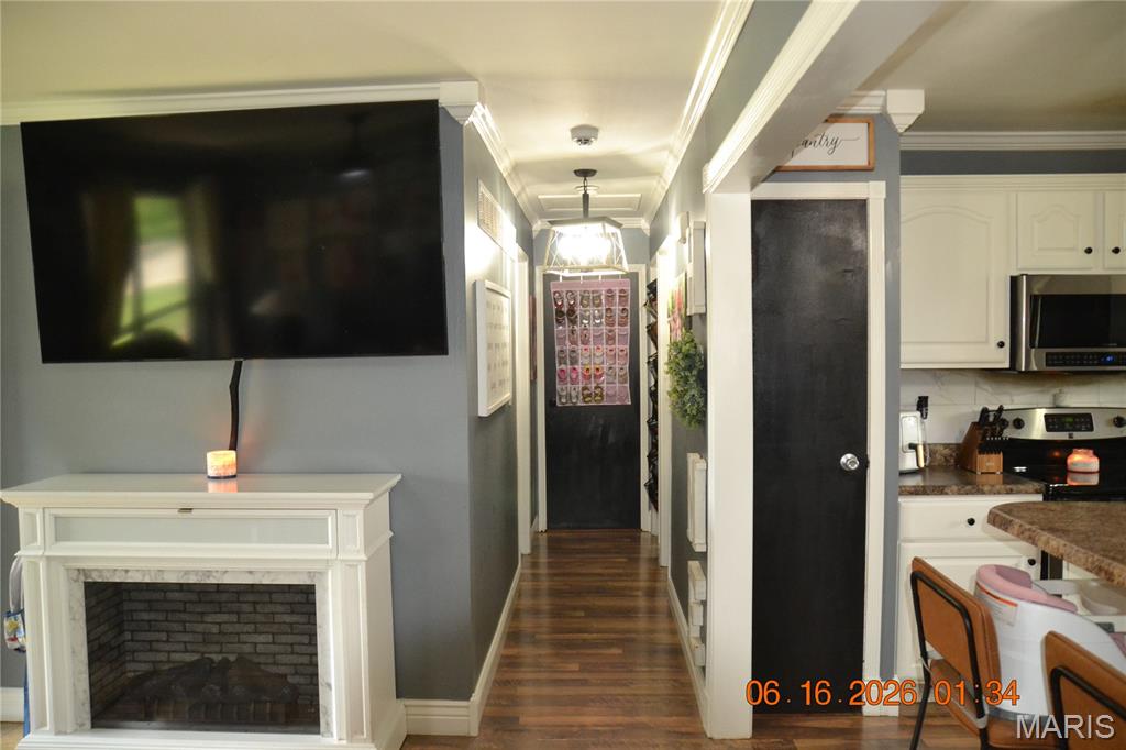 Farmington Mdws 1 - Residential