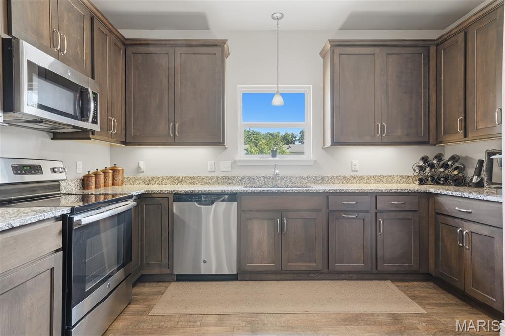 Manors Of Hill Trail Condo - Residential