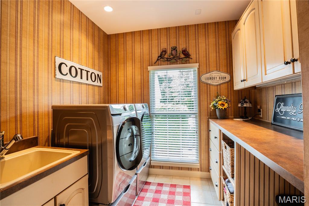 Tompkins Rdg - Residential