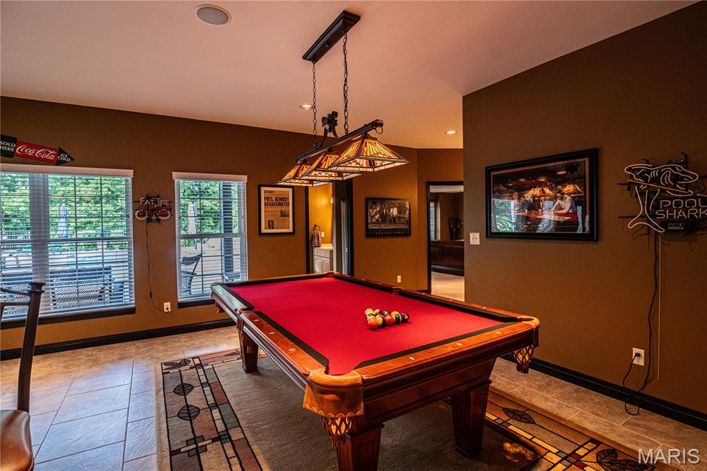 Tompkins Rdg - Residential