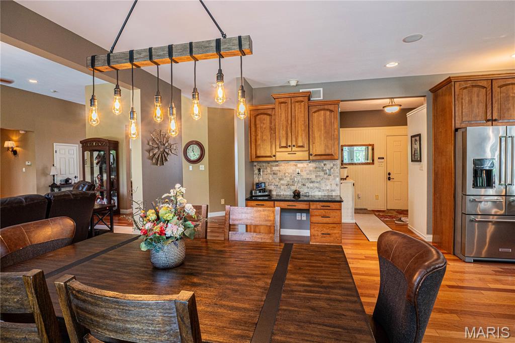 Tompkins Rdg - Residential