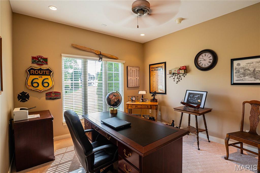 Tompkins Rdg - Residential