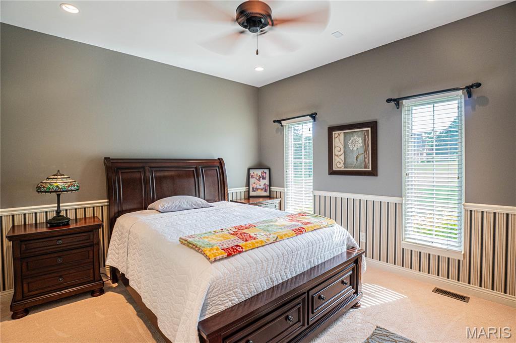 Tompkins Rdg - Residential