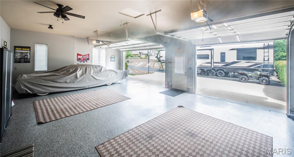 Tompkins Rdg - Residential
