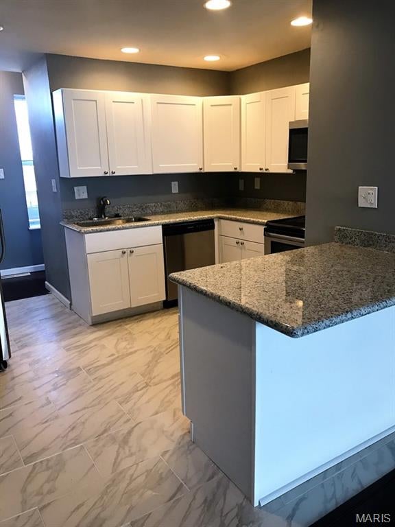 Dundee Place Add - Residential Income