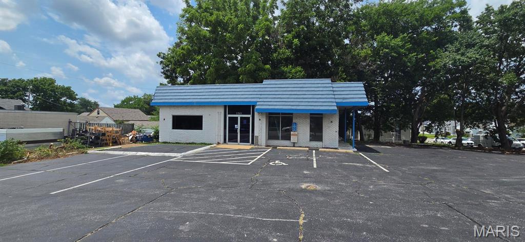 Fyler Place Add - Commercial Sale