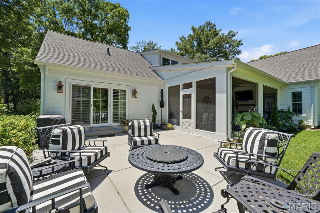 Beverly Woods - Residential