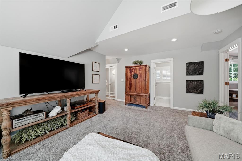 Beverly Woods - Residential