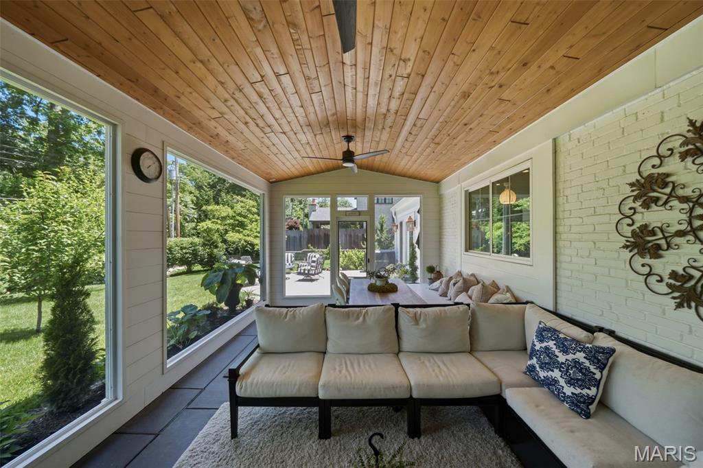 Beverly Woods - Residential