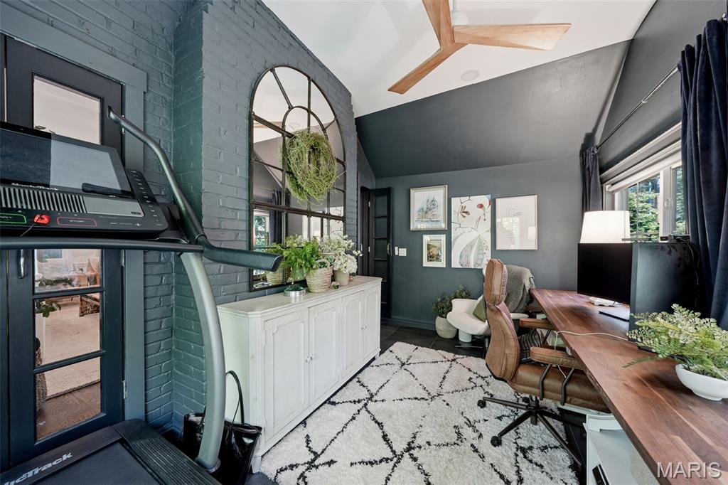 Beverly Woods - Residential