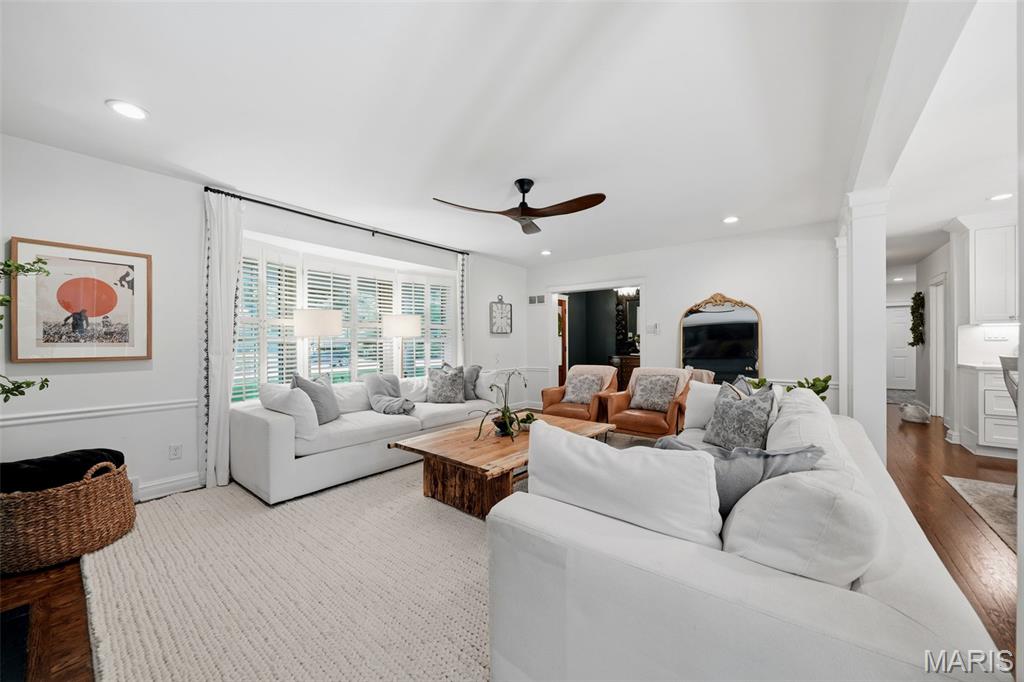 Beverly Woods - Residential