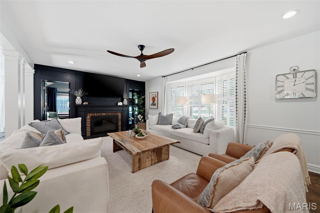 Beverly Woods - Residential