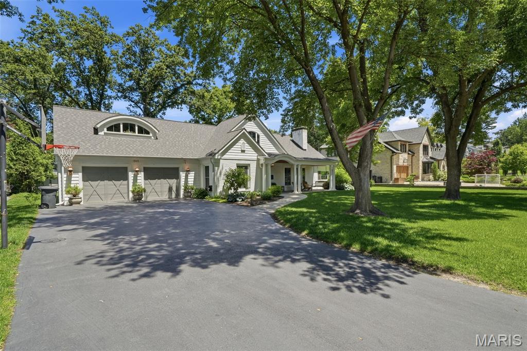 Beverly Woods - Residential