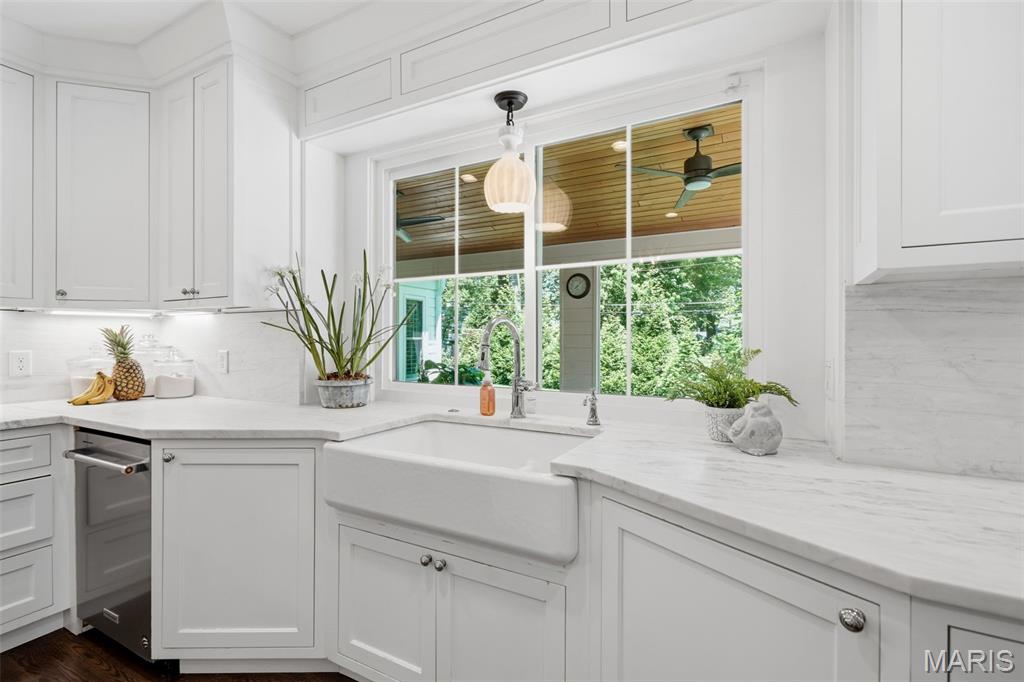 Beverly Woods - Residential