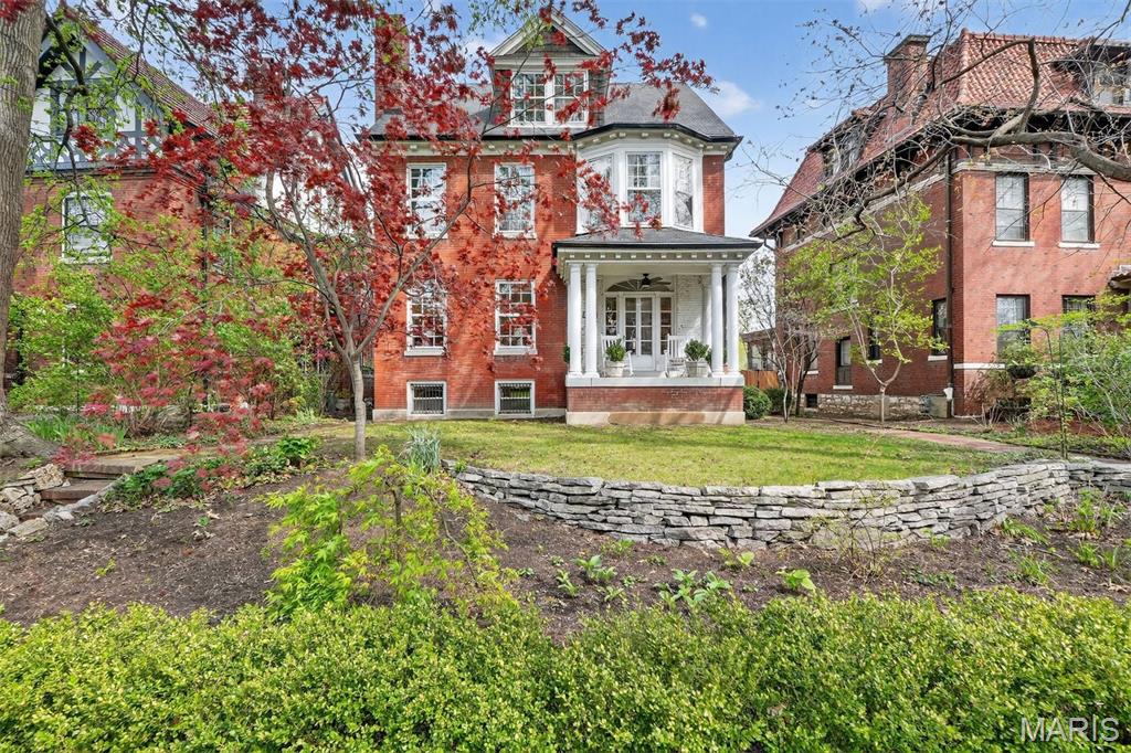They don’t build homes like this anymore and in Parkview Place, they rarely become available.

Set on a quiet, tree-lined street in one of St. Louis’s most architecturally significant neighborhoods, this 1906 residence delivers the kind of scale, craftsmanship, and presence that modern construction simply cannot replicate.

With over 3,500 square feet, six true bedrooms, and multiple living and entertaining spaces, the home lives large without sacrificing warmth. Original millwork, rich wood floors, and historic detailing create a sense of character you feel the moment you walk in - authentic, substantial, and timeless.

At the center of it all, the updated kitchen blends everyday functionality with elevated comfort, featuring heated floors that make winter mornings feel just a little more civilized. Thoughtful updates throughout, including a brand new roof, mean you get the beauty of a historic home without taking on unnecessary risk.

Out back, a fully fenced yard offers something increasingly rare in this price point and location: real privacy and usable outdoor space, perfect for entertaining, pets, or simply unwinding at the end of the day.

Minutes from Forest Park, Washington University in St. Louis, and the energy of the Central West End, you are positioned at the center of everything that makes St. Louis compelling - culture, dining, green space, and walkable city living.

This is not just square footage. This is presence, history, and lifestyle combined in a way that rarely hits the market.