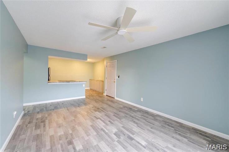 Summergate Garden Condo - Residential