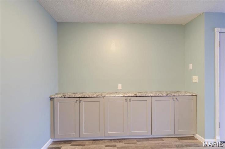 Summergate Garden Condo - Residential