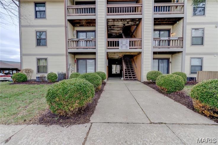 Summergate Garden Condo - Residential