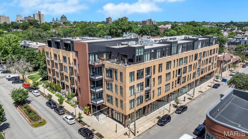 4101 Laclede Condos - Residential