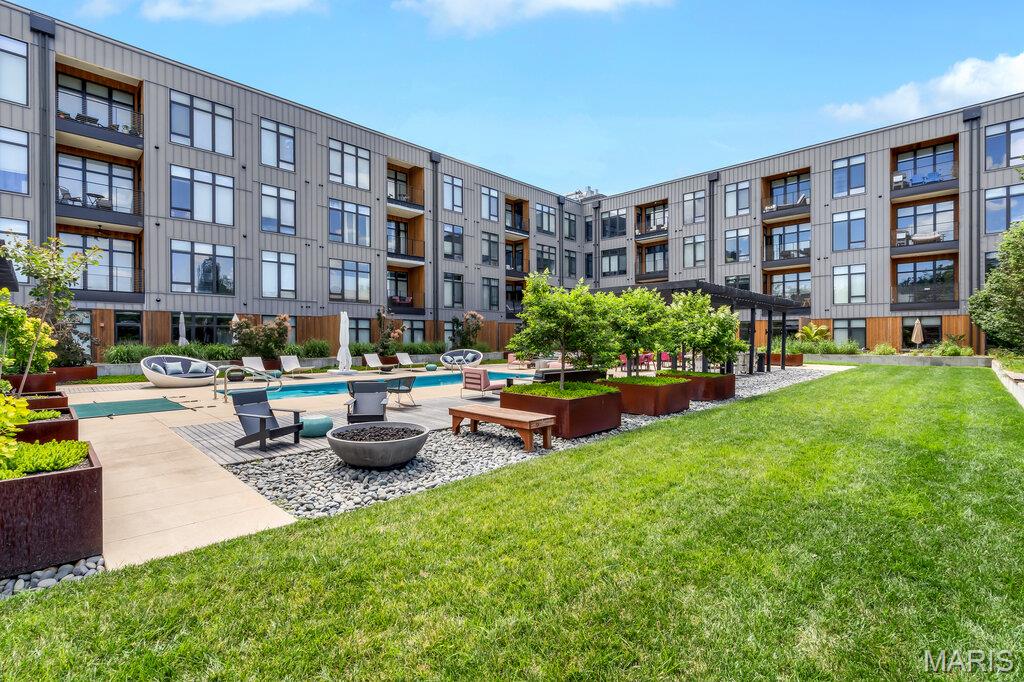 4101 Laclede Condos - Residential