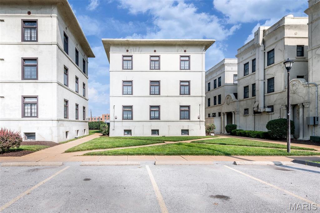 Loop Condo The - Residential