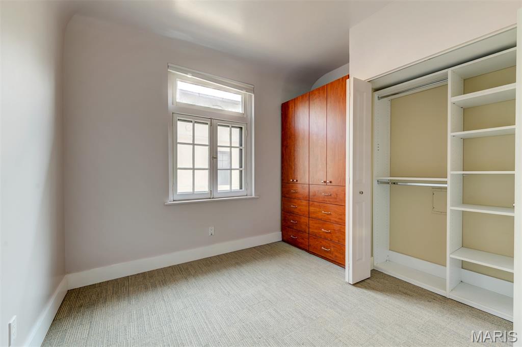 Loop Condo The - Residential