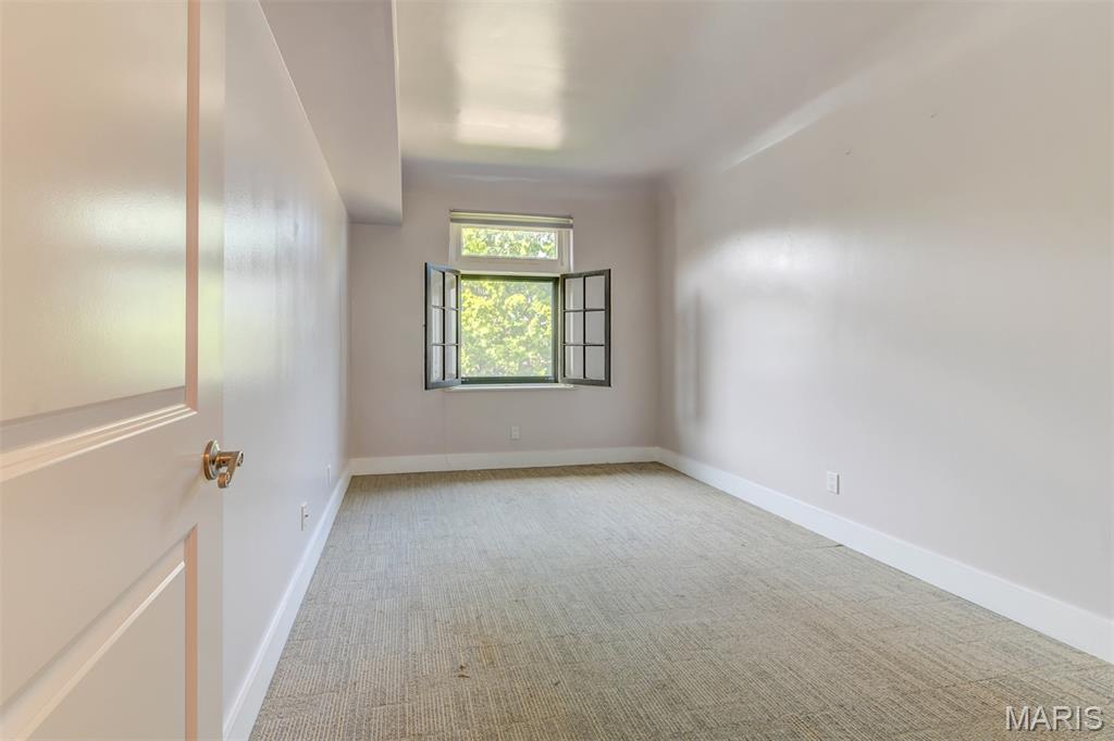 Loop Condo The - Residential