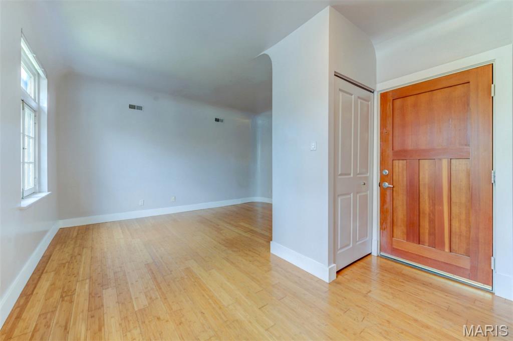 Loop Condo The - Residential