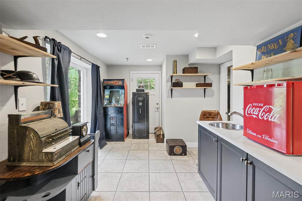 Kendall Hills #5 - Residential