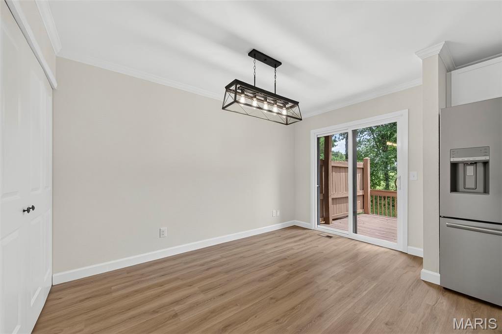 Chateau Country Club Condos - Residential