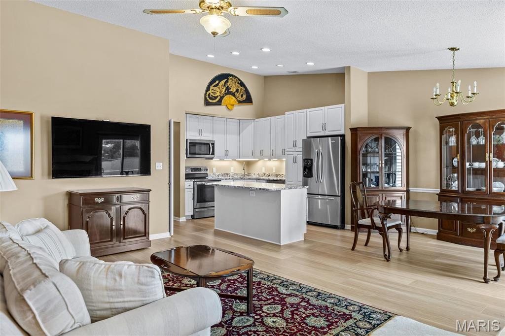 BRENTWOOD FOREST - Residential
