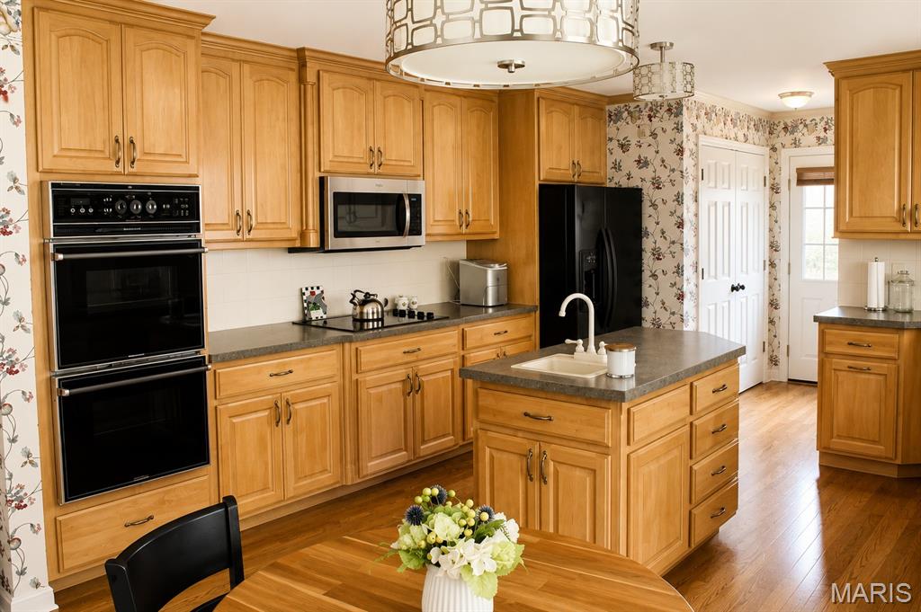 Chestnut Forest - Residential