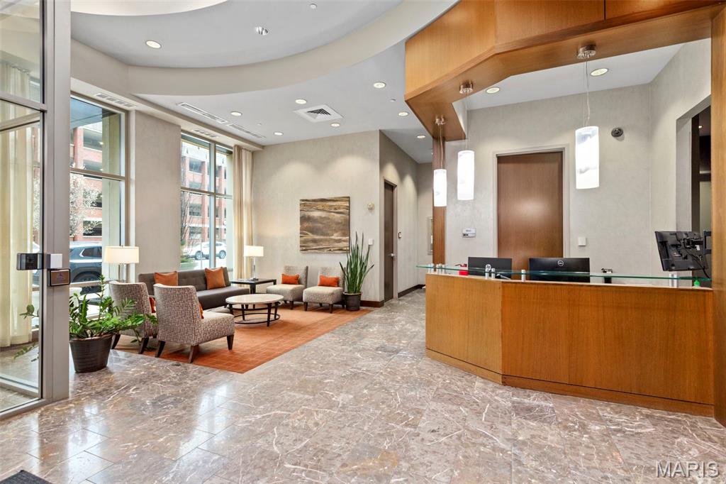Park East Tower - Residential Lease