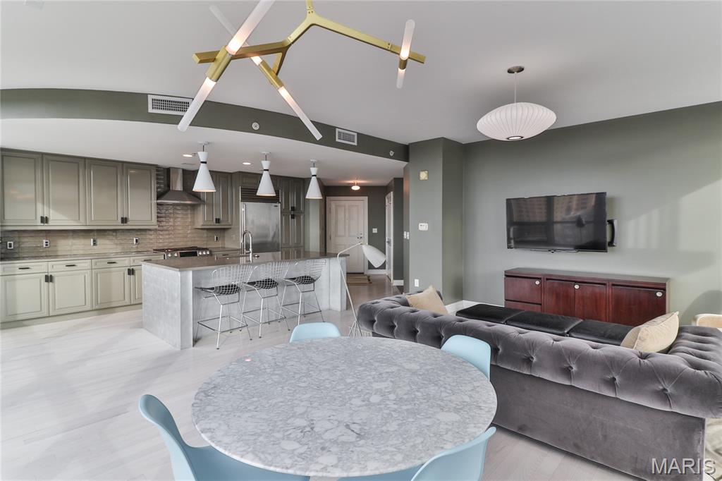 Park East Tower - Residential Lease