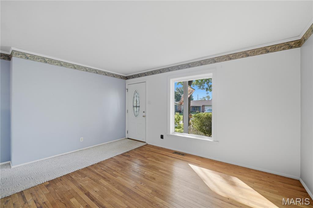 Bentley Manor - Residential