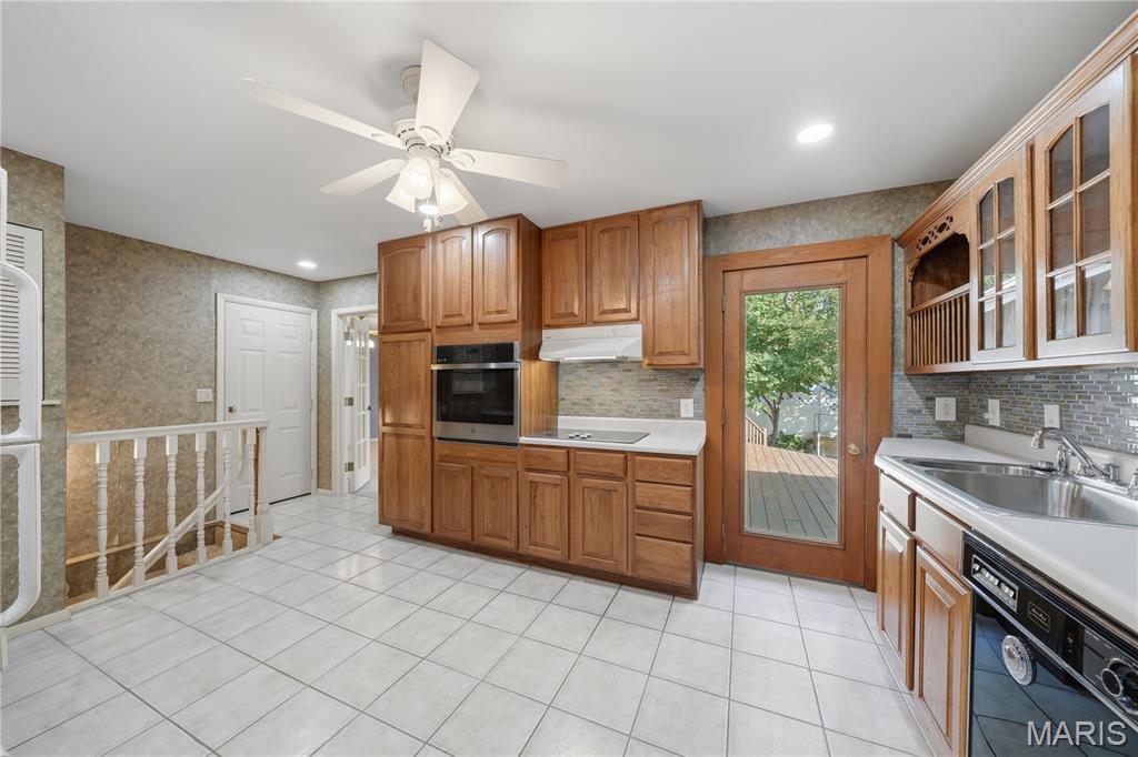Bentley Manor - Residential