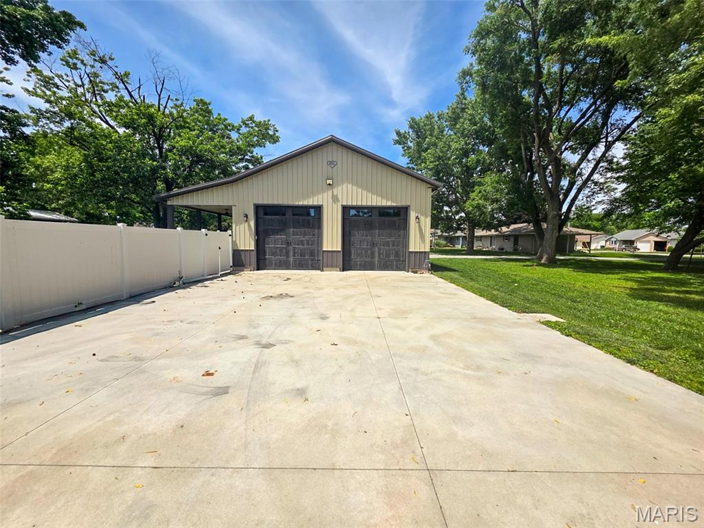 Teutopolis - Residential