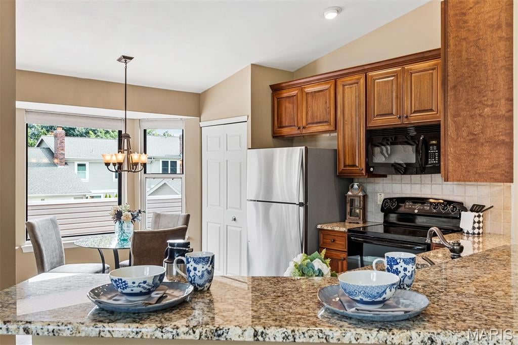 Villages At Baxter Ridge Four Condo - Residential